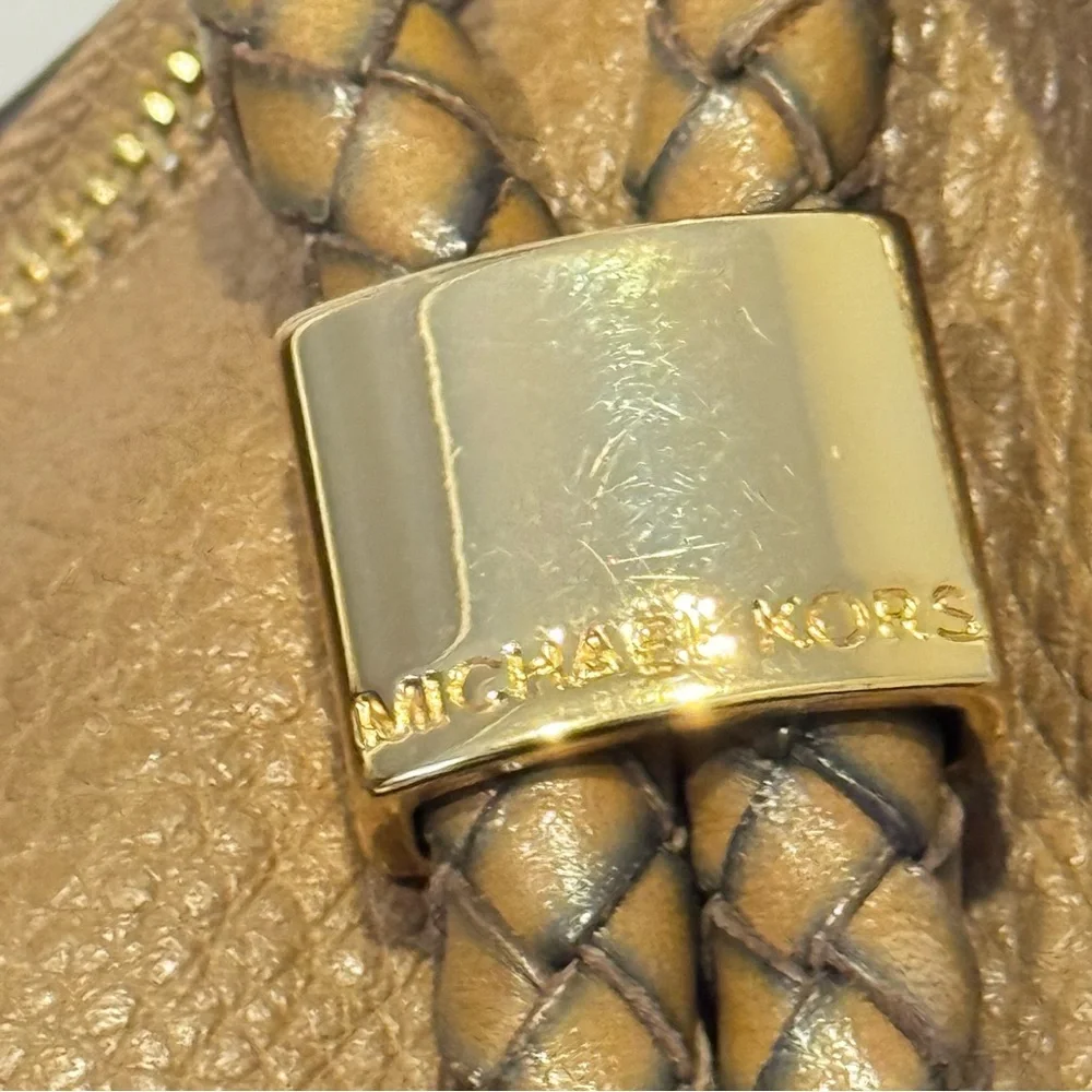 Michael Kors skorpios tan pebbled, leather hobo shoulder bag